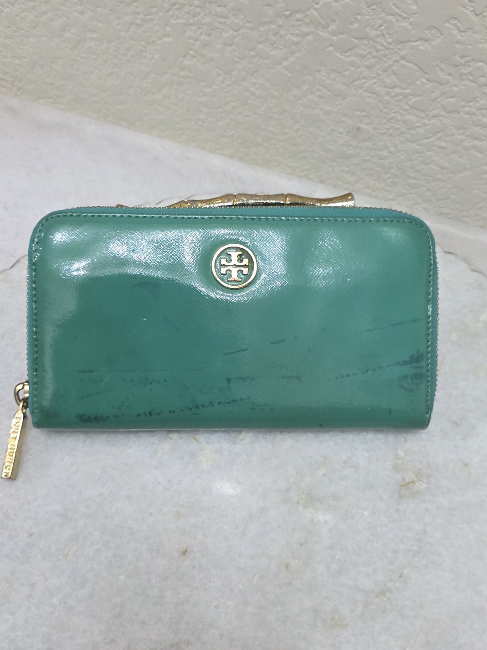 Tory Burch Robinson Patent Leather Zip Continental Wallet Teal Green